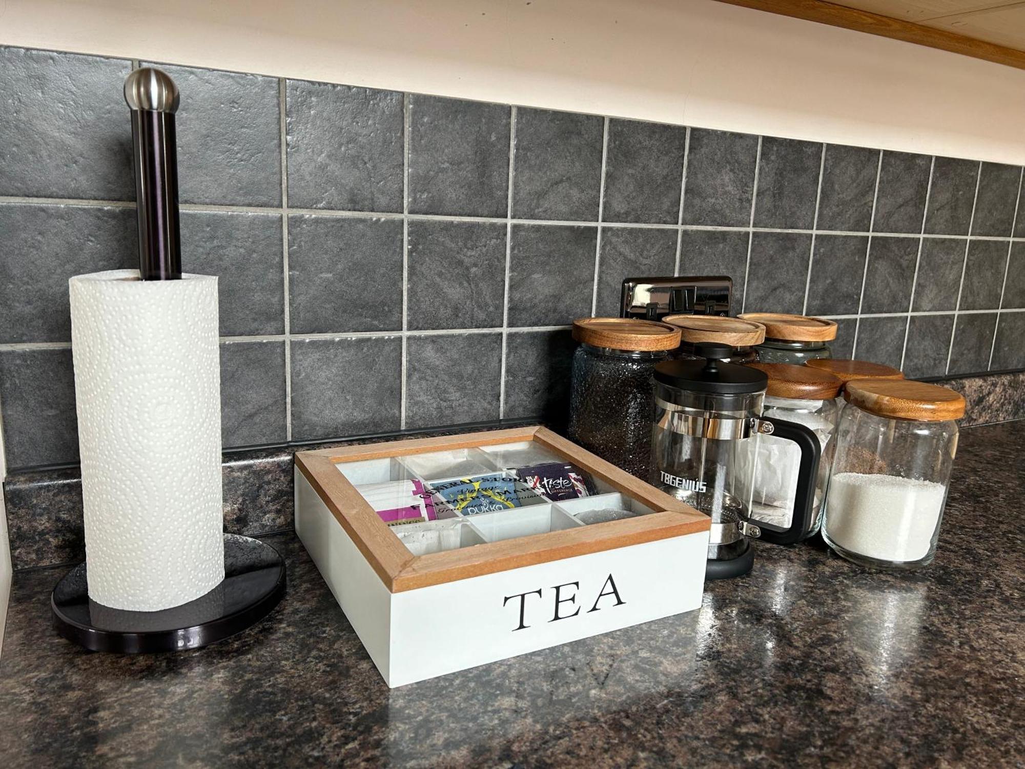 Seaside Rentals Bournemouth - 2Br, Upto 6Ppl, Beach 3 Min Walk, Dogs Ok, Wifi, Park 2 Cars Buitenkant foto